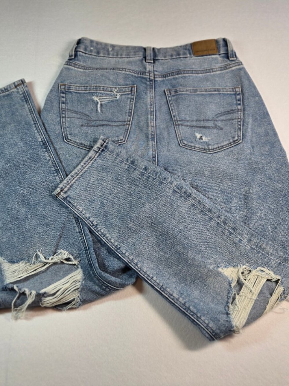 American Eagle Stretch Distressed Jeans Size 4